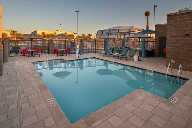 Images Tru by Hilton Phoenix Glendale Westgate