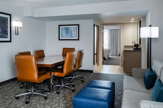 Images Embassy Suites by Hilton Portland Airport