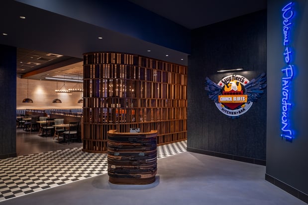 Images Harrah's Council Bluffs Hotel and Casino - A Caesars Rewards Destination