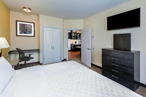 Images Candlewood Suites Houston North I45 Spring by IHG