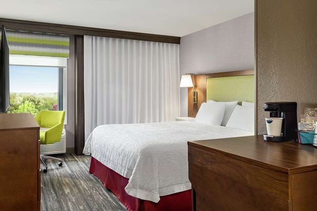Images Hampton Inn Milwaukee/Brookfield