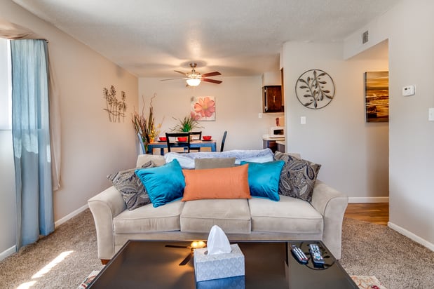 Images Forest Woods Apartments