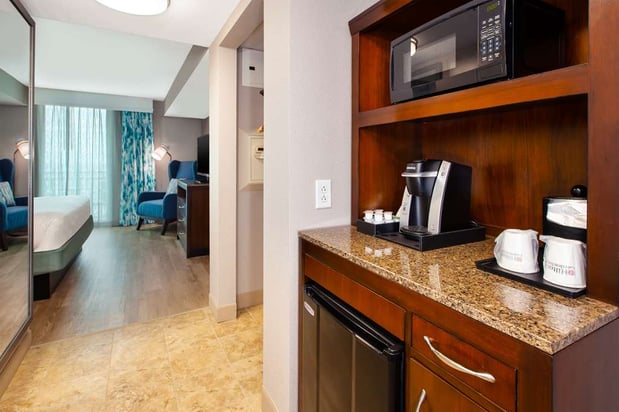 Images Hilton Garden Inn Virginia Beach Oceanfront