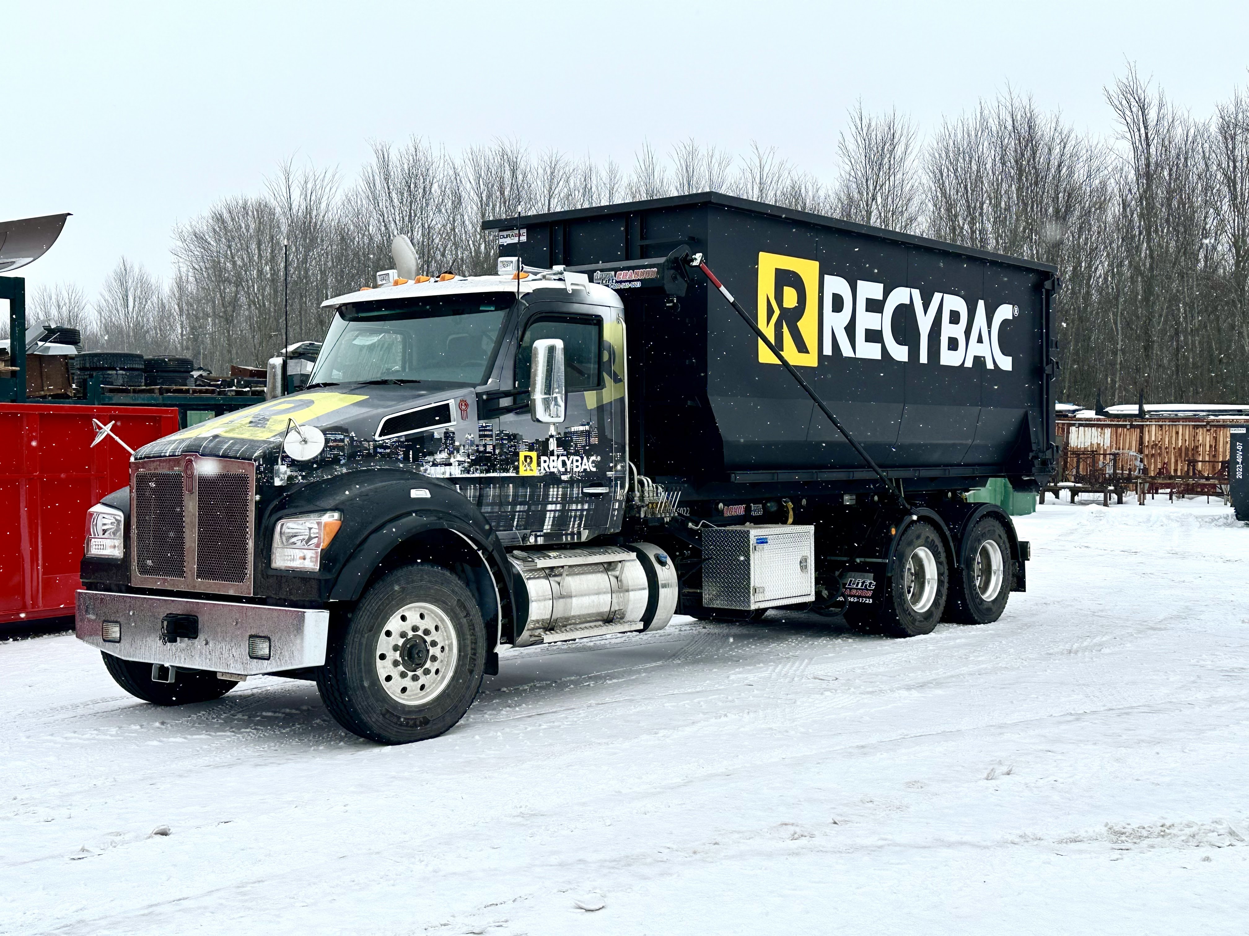 Images Location de conteneur RECYBAC Longueuil