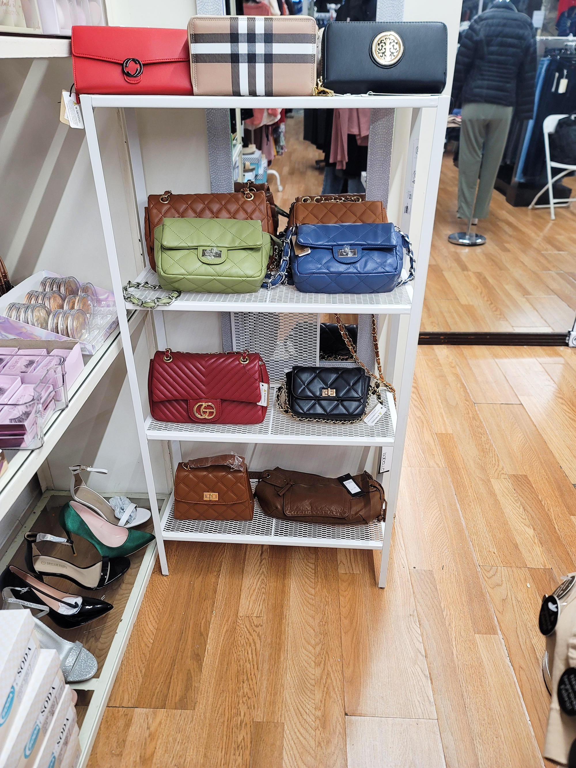 Gema's Boutique-carteras