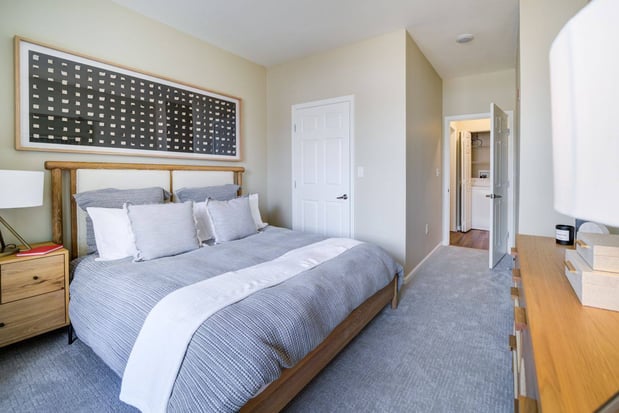 Images The Aven at Newton Highlands