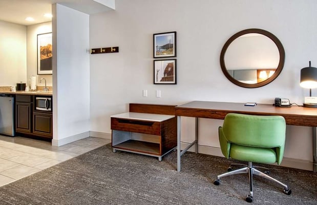 Images Hampton Inn & Suites Hemet