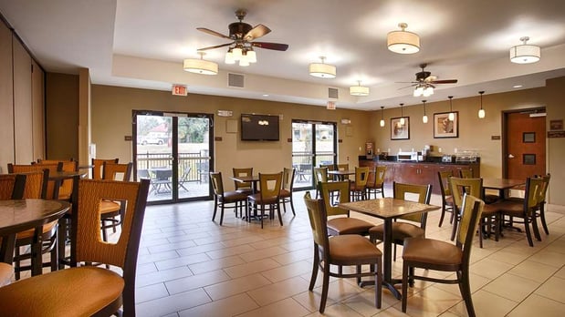 Images Best Western Plus DeSoto Inn & Suites