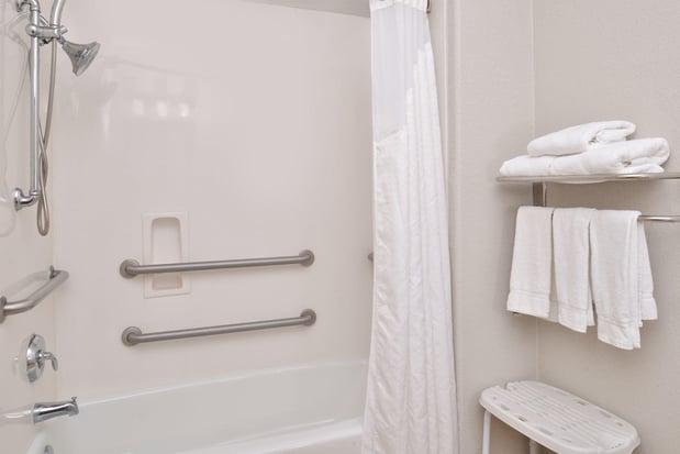 Images Holiday Inn Express & Suites San Antonio South by IHG