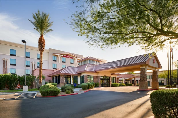 Images Hilton Garden Inn Phoenix North Happy Valley
