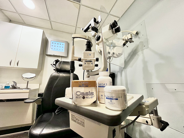 Images The Eye Center