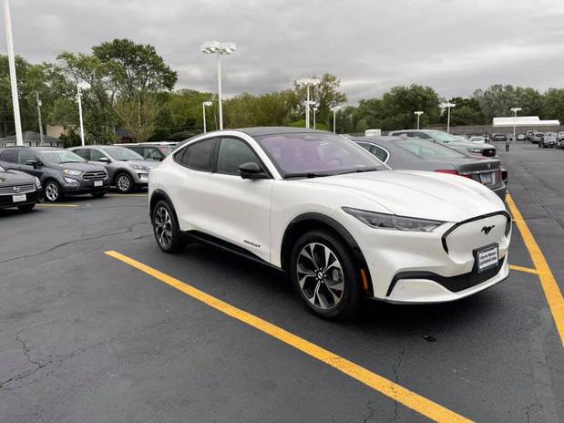 Images Currie Motors Ford of Frankfort