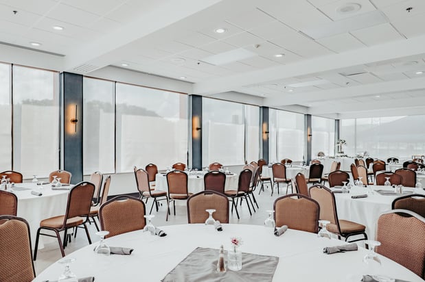 Images Holiday Inn Binghamton Downtown by IHG