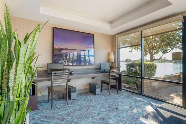 Images Best Western Plus Bayside Hotel
