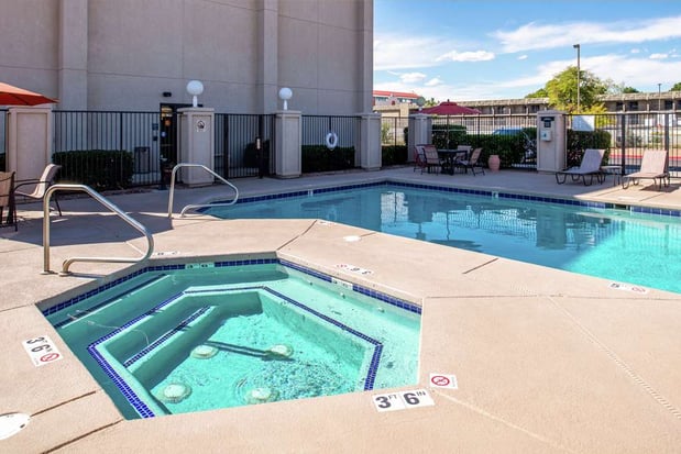 Images Hampton Inn Albuquerque-University/Midtown
