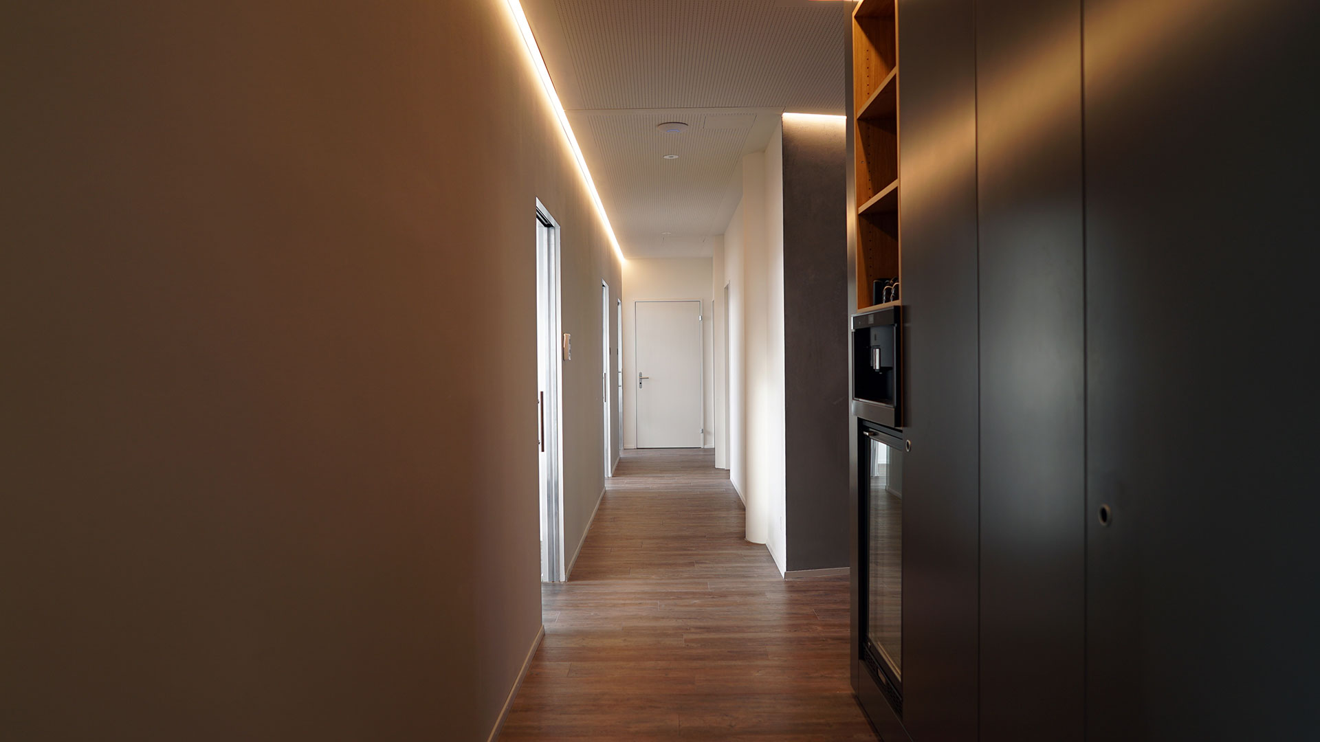 Bilder Resident AG