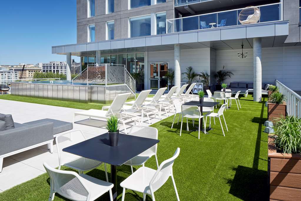 Homewood Suites by Hilton Montreal Downtown