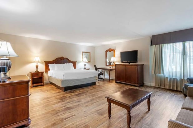 Images Best Western Plus Steeplegate Inn