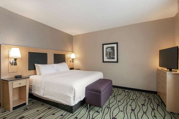 Images Hampton Inn & Suites Raleigh/Crabtree Valley