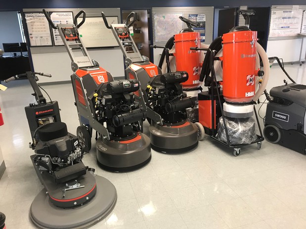 Images United Rentals - Flooring and Facility Solutions