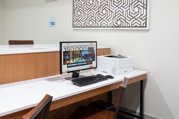 Images Holiday Inn Express Yreka-Shasta Area by IHG