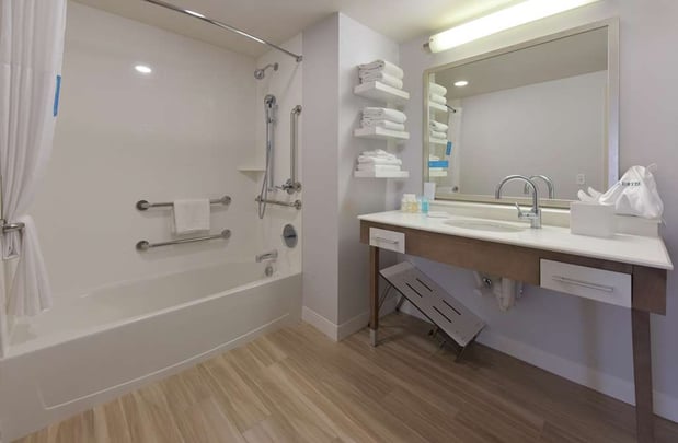 Images Hampton Inn & Suites Seattle/Redmond