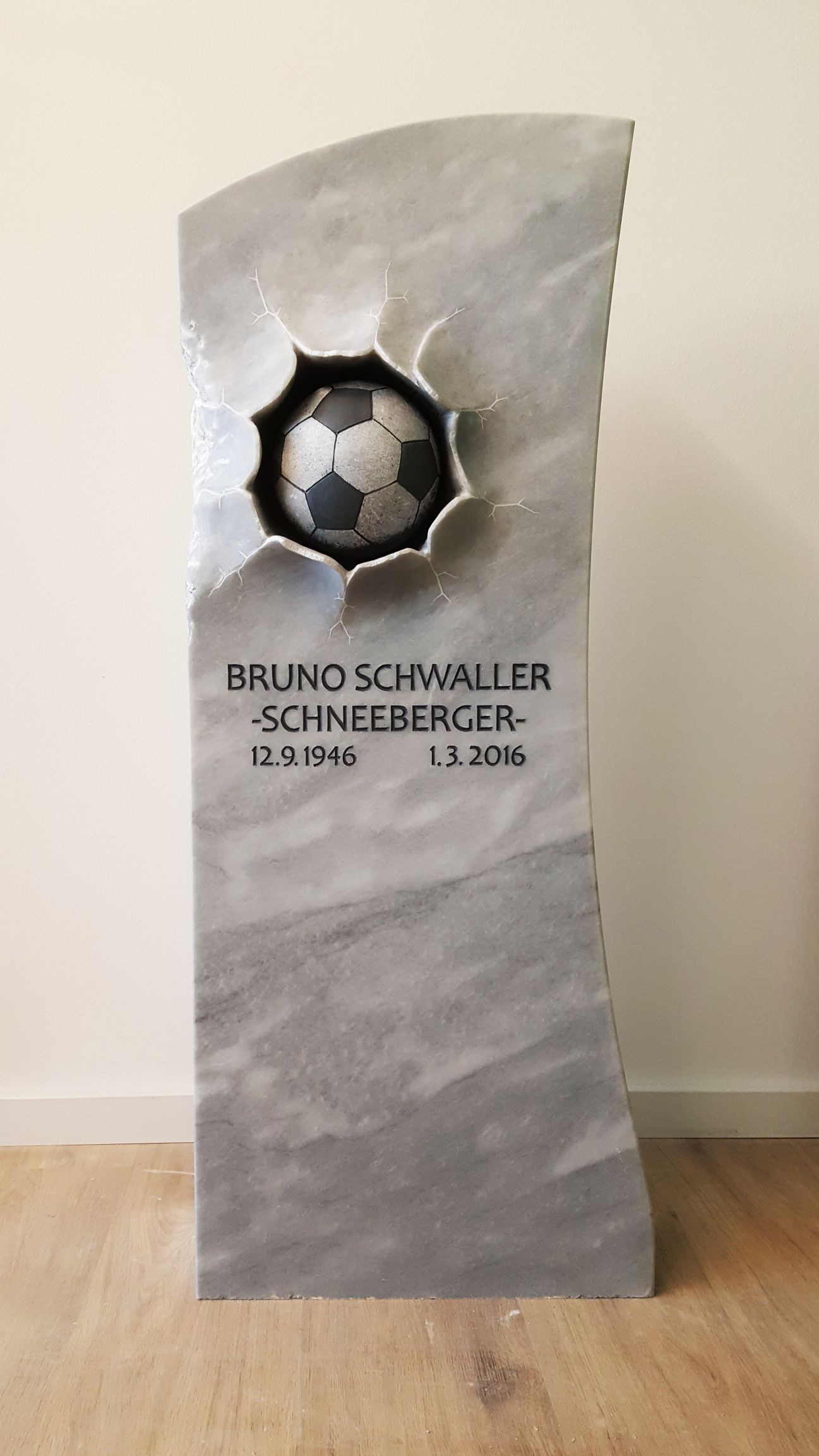 Bildhauerei Sini GmbH, Tunnelstrasse 31 in Grenchen