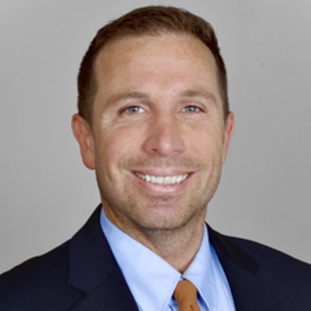 Images Edward Jones - Financial Advisor: Daniel Moyer