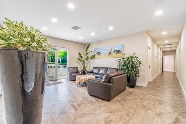 Images EE Properties Global