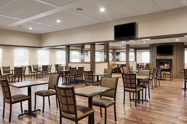 Images Best Western Plus Milwaukee Airport Hotel & Conference Center