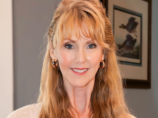 Images Megan Hicks With Coldwell Banker Real Estate Group