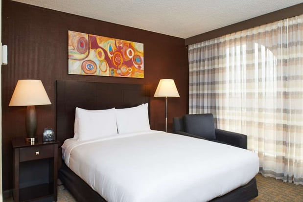 Images DoubleTree by Hilton Hotel Dallas - Market Center