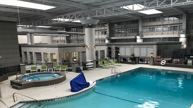 Images Holiday Inn & Suites Chicago North Shore (Skokie) by IHG