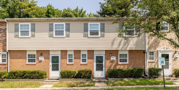 Images Seven Oaks Townhomes