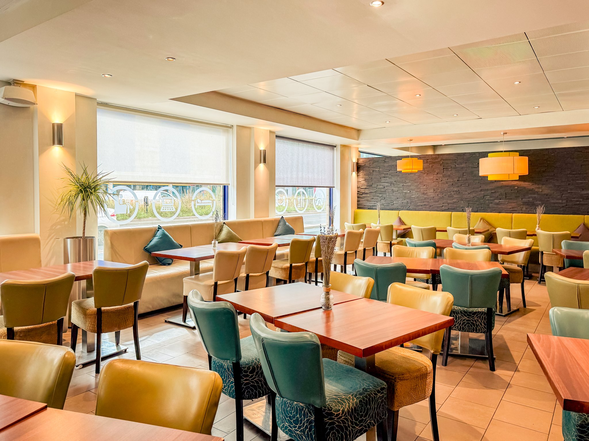 Images Holiday Inn Express London - Stratford by IHG