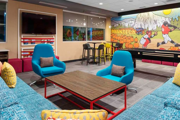 Images Tru by Hilton Manteca