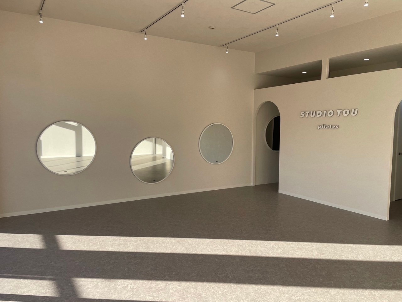 Images ピラティススタジオ PILATES STUDIO TOU 滋賀南草津店