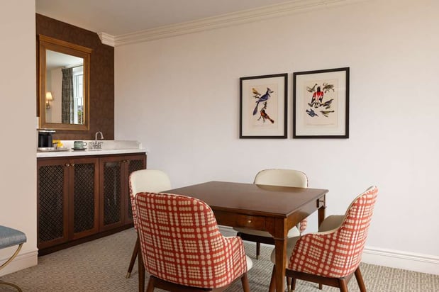 Images The Hotel Roanoke & Conference Center, Curio Collection by Hilton