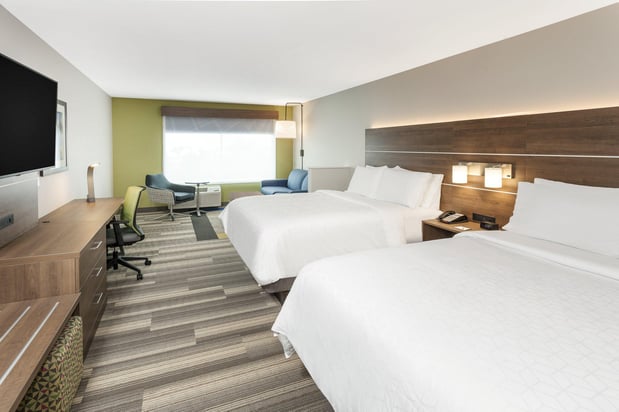 Images Holiday Inn Express & Suites Hudson I-94 by IHG