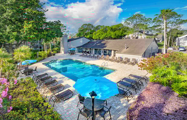 Images MAA Carrollwood