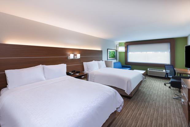 Images Holiday Inn Express & Suites Brenham South, an IHG Hotel