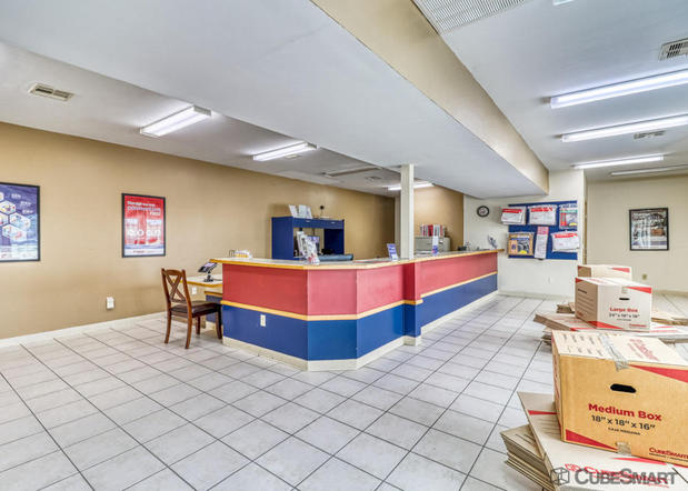 Images CubeSmart Self Storage