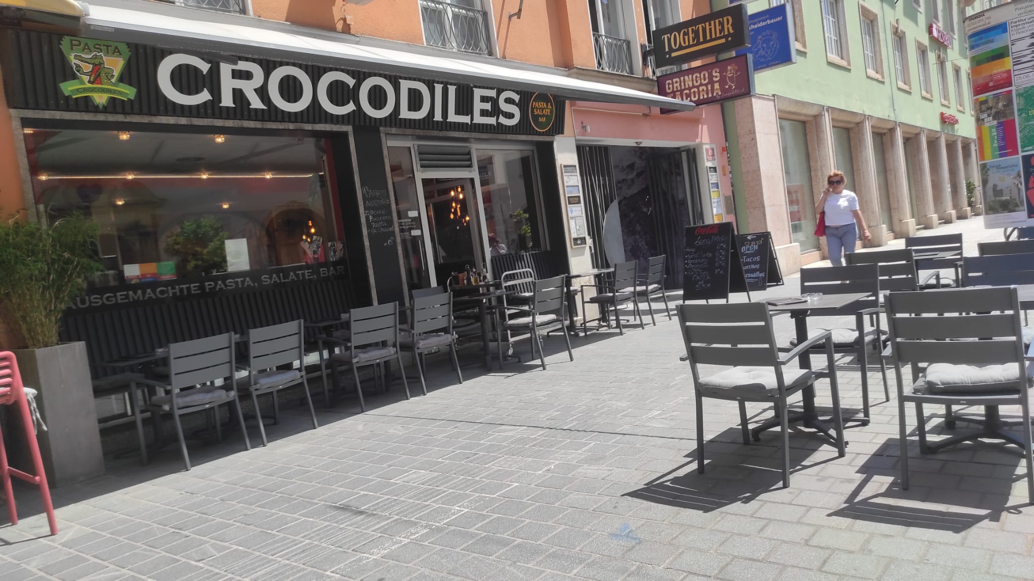 Bild 6 von Pizza Crocodiles
