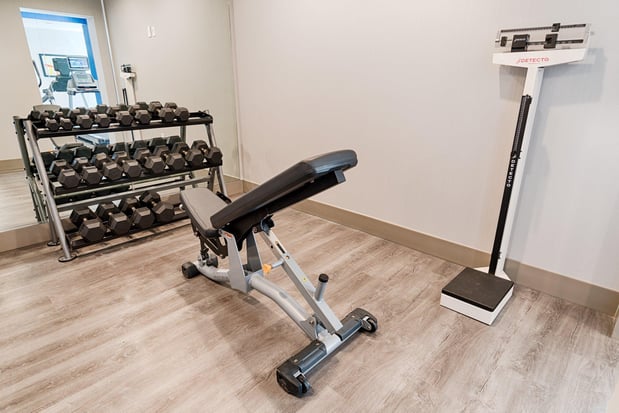 Images Holiday Inn Knoxville N - Merchant Drive by IHG