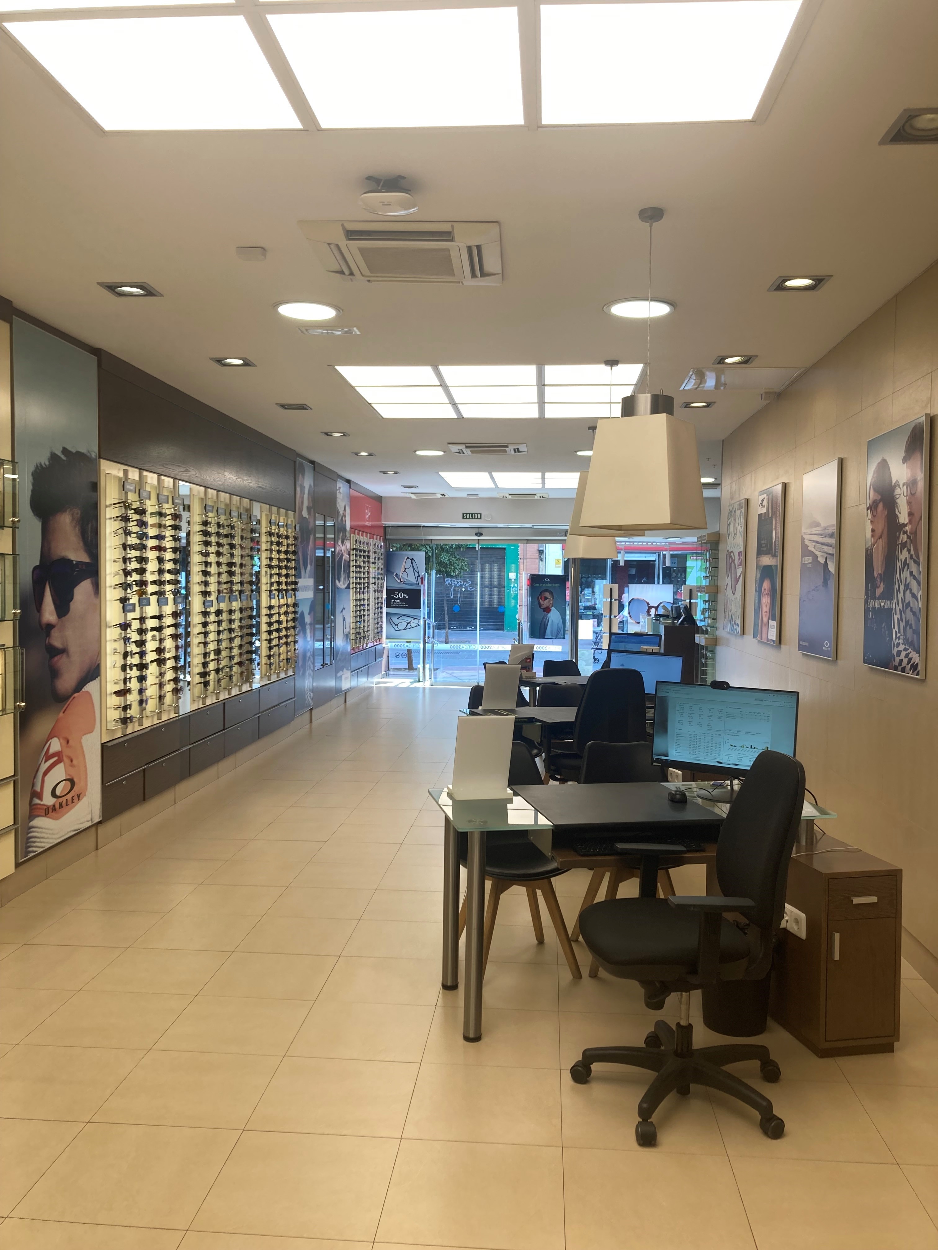 Images Optica2000 Asunción Sevilla