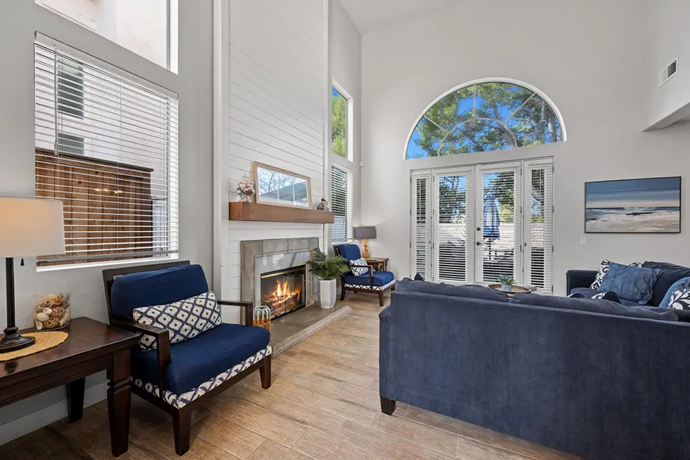 Comfortable Living Room with Fireplace – Women’s Rehab