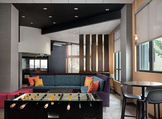 Images Tru by Hilton Indianapolis Downtown