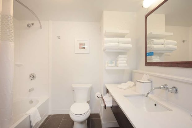 Images Hampton Inn & Suites Cincinnati / Kenwood