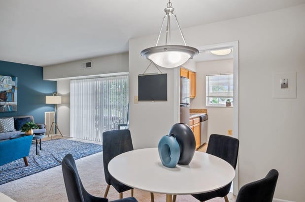 Images Mount Vernon Square Apartment Homes