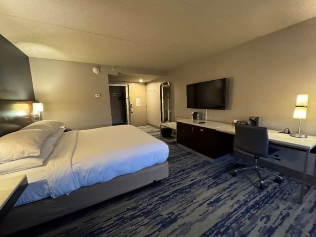 Images Skyline Hotel Detroit Airport, SureStay Collection by BW